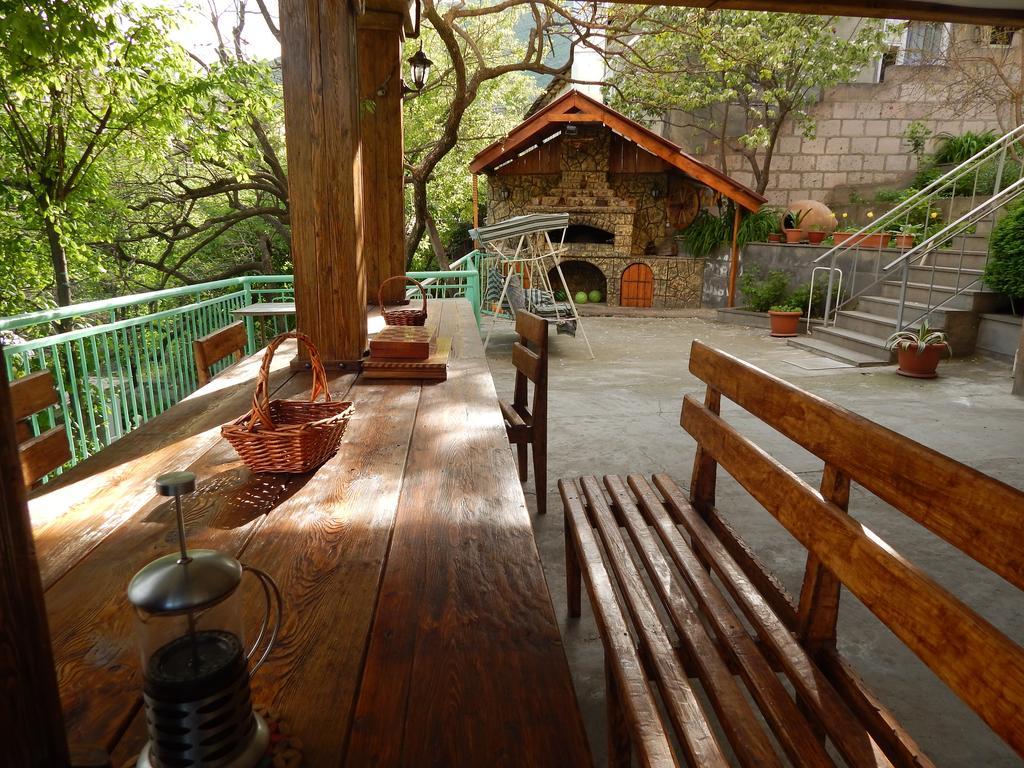 Guest House Anahit Idschewan Exterior foto